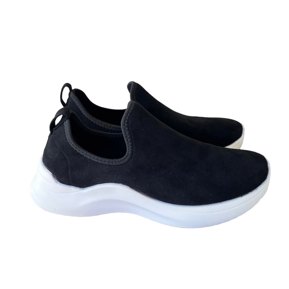 Seven 7 Women’s Slip On Sneakers Black Size 8